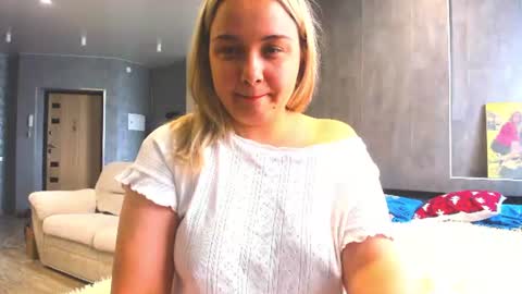 Snapshot of stasya_sunshine chatting on 07-14-26, 04:06 stasya_sunshine online show from 07-14-26, 04:06