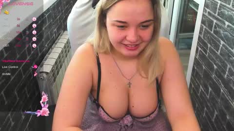 Snapshot of stasyasunshine chatting on 02-25-26, 03:27 stasyasunshine online show from 02-25-26, 03:27