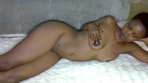 Steamymummy online show from 04-21-26, 04:41