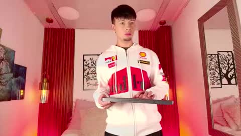 Snapshot of steev_novoa chatting on 02-13-26, 04:08 Steev online show from 02-13-26, 04:08