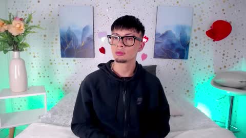 Snapshot of steev_novoa chatting on 02-26-26, 03:27 Steev online show from 02-26-26, 03:27