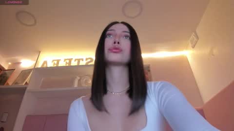 Stefa Gomez  online show from 01-15-26, 01:16