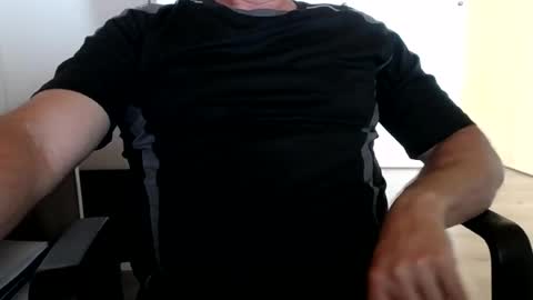 Stefan online show from 06-30-26, 08:59