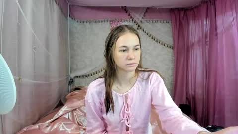 stefan_leila_bambi online show from 05-25-26, 03:40