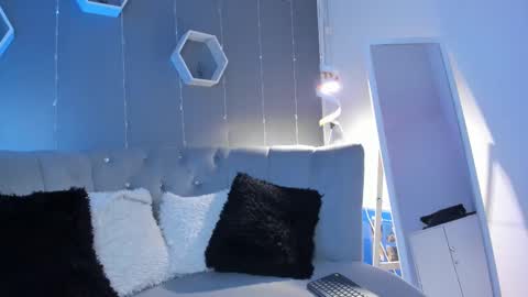 Snapshot of stefania_paz chatting on 03-04-25, 02:38 Stefania online show from 03-04-25, 02:38