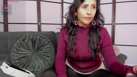 Snapshot of stefaniadiazz_ chatting on 02-20-26, 05:02 Stafania 3 online show from 02-20-26, 05:02