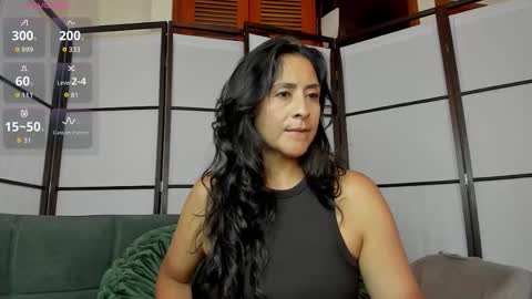 Snapshot of stefaniadiazz_ chatting on 02-23-26, 06:38 Stafania 3 online show from 02-23-26, 06:38