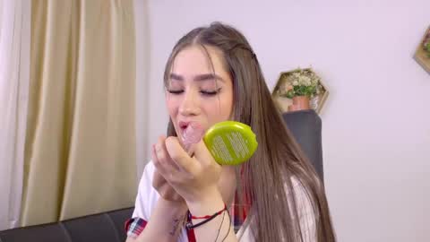 Snapshot of stefannycipriani_ chatting on 05-11-26, 04:04 stefannycipriani_ online show from 05-11-26, 04:04