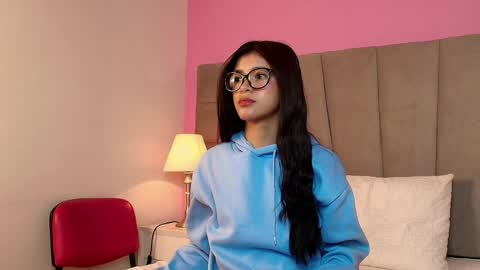 stefanybloom online show from 05-21-26, 12:12