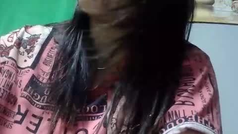 Snapshot of steffani_love chatting on 10-08-25, 03:31 steffani_love online show from 10-08-25, 03:31