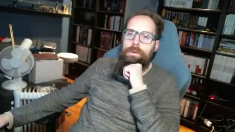 Snapshot of stefffg chatting on 12-05-24, 07:17 MeStef online show from 12-05-24, 07:17