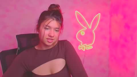 Steffi online show from 09-25-25, 05:49