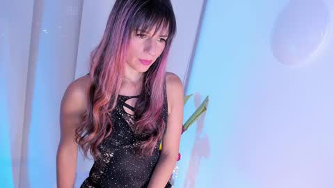 Steffy online show from 12-17-24, 04:34