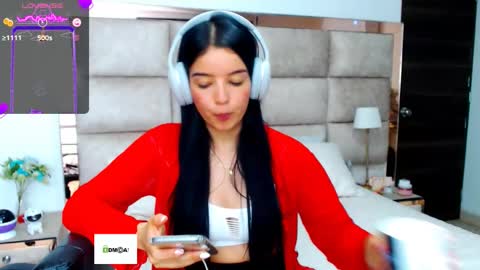 Stefany online show from 03-10-25, 03:45