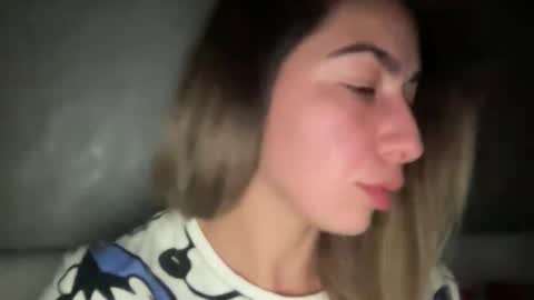 Snapshot of stefy_glow chatting on 11-02-25, 09:39 stefy_glow online show from 11-02-25, 09:39