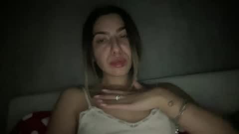 Snapshot of stefy_glow chatting on 11-22-25, 10:42 stefy_glow online show from 11-22-25, 10:42