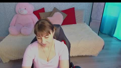 Snapshot of steladream chatting on 06-30-26, 09:21 Stela online show from 06-30-26, 09:21