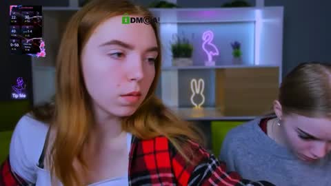 stella_flower online show from 04-01-26, 05:19