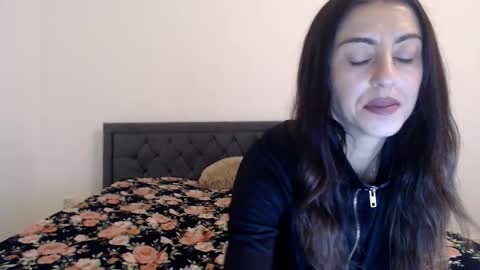 Snapshot of stella_john chatting on 09-25-25, 05:55 Stella John online show from 09-25-25, 05:55