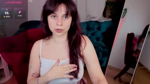 Snapshot of stella_muse chatting on 01-15-26, 01:26 Stella online show from 01-15-26, 01:26