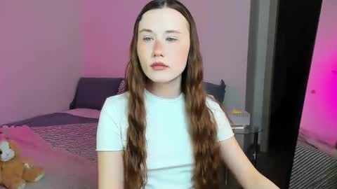 stella_sunny online show from 10-21-25, 06:08