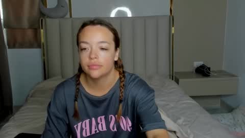 stella online show from 04-09-26, 12:21