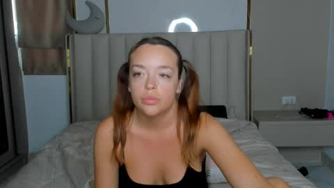 stella online show from 04-18-26, 12:25