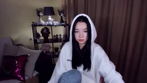 StellaCharm online show from 01-10-26, 05:20