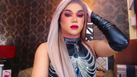 CALL ME STELLA online show from 02-09-25, 09:37