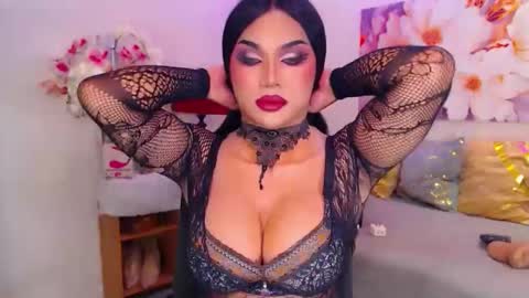 CALL ME STELLA online show from 11-21-25, 08:35