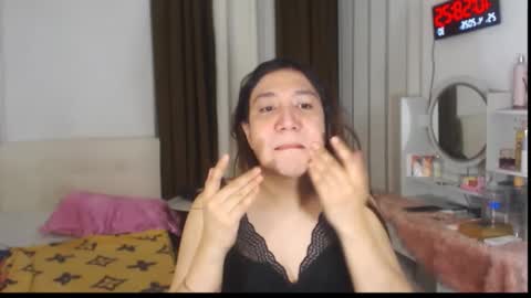 Stella online show from 04-25-26, 02:58