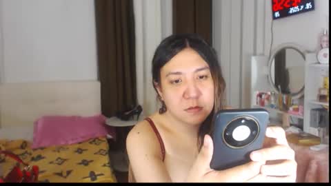 Snapshot of stellahugets chatting on 04-28-26, 11:26 Stella online show from 04-28-26, 11:26
