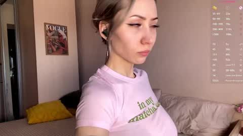 Alexia online show from 04-07-26, 03:18