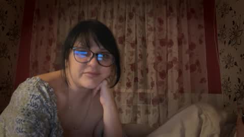 Snapshot of stellarteam chatting on 11-13-25, 06:51 StellarTeam online show from 11-13-25, 06:51