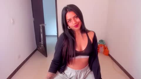 sara  instagram sariishalove online show from 12-03-25, 11:08
