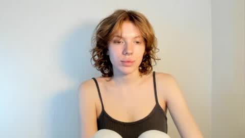 S T E L L A online show from 09-09-25, 11:54