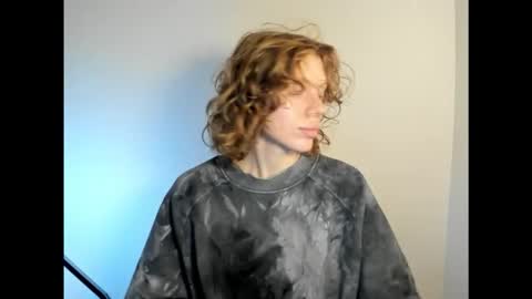 S T E L L A online show from 11-19-25, 08:58