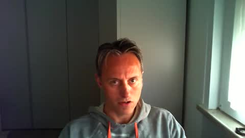 Snapshot of sten015 chatting on 05-11-26, 03:51 sten015 online show from 05-11-26, 03:51