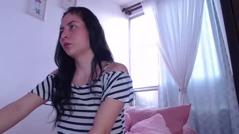 Snapshot of step_daughter_ chatting on 12-03-24, 09:56 MIA online show from 12-03-24, 09:56