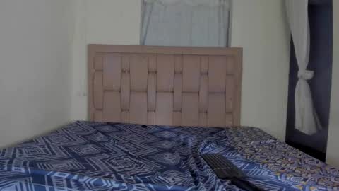 Stepcouple   online show from 03-12-25, 07:49