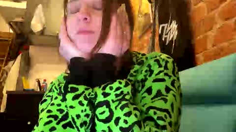 Emma online show from 01-06-25, 10:58