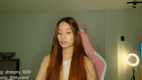 Snapshot of steph_y1030 chatting on 02-16-25, 03:26 stephany online show from 02-16-25, 03:26