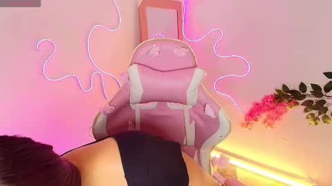 Emma online show from 02-16-26, 03:08