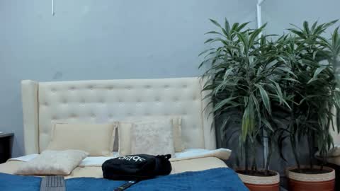 Stephane Rouss online show from 09-27-25, 07:41