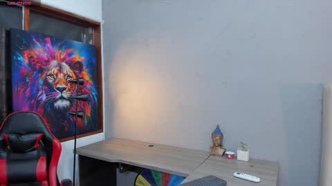 Stephane Rouss online show from 10-17-25, 07:49