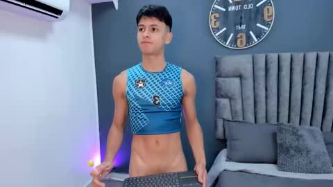 Stephane Rouss online show from 12-04-25, 08:28