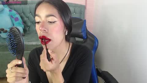 Stephania online show from 02-20-25, 10:27