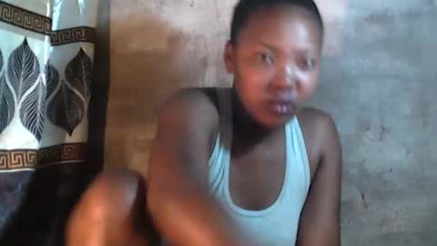 stephanie172 online show from 12-23-25, 02:31