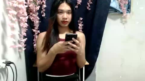 Snapshot of stephanie_zee chatting on 06-10-26, 12:37 stephanie_zee online show from 06-10-26, 12:37