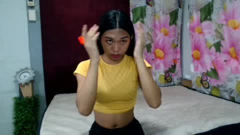 Snapshot of stephanie_zee chatting on 07-12-26, 05:59 stephanie_zee online show from 07-12-26, 05:59